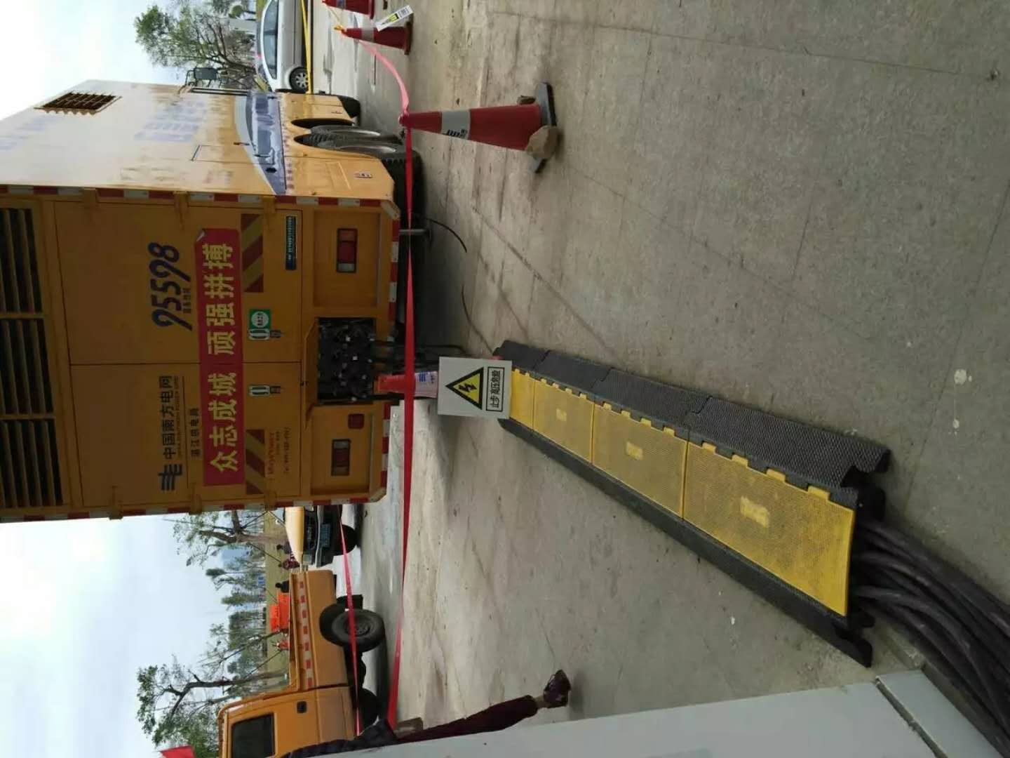 南方电网发电车