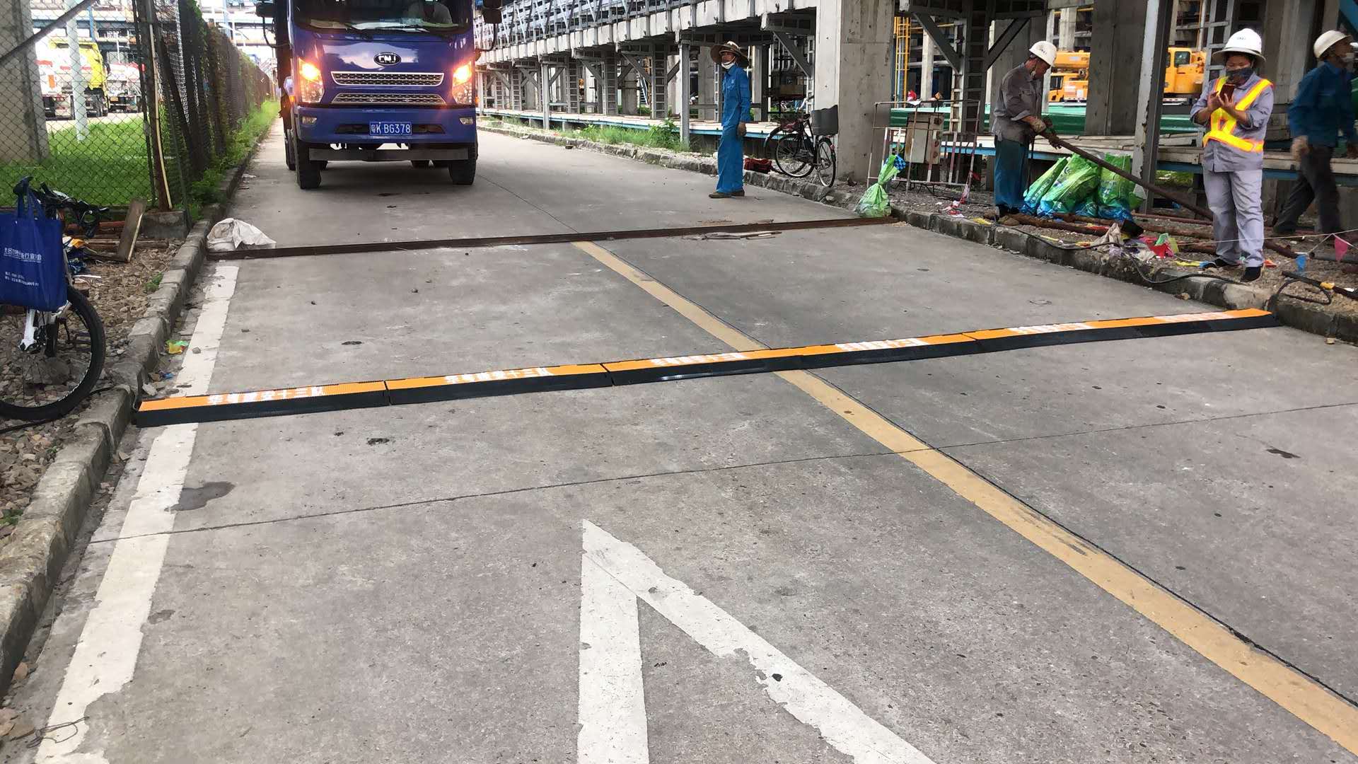 压线板测试案例